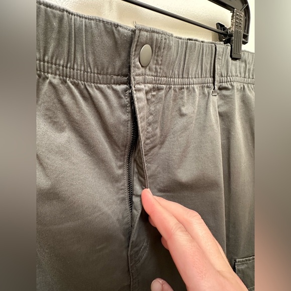 ✨ M&S UK Collection Khaki Cotton Cargo Skirt – Size 16 US - Picture 8 of 13